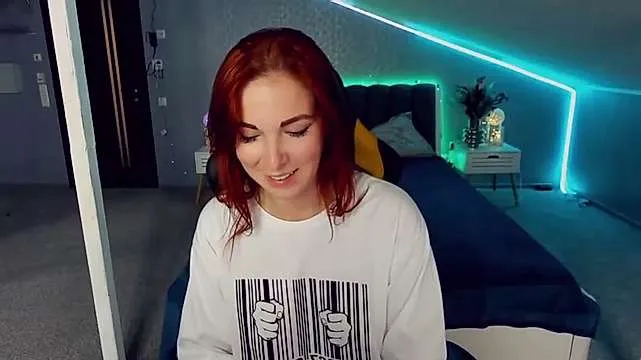 Live sex webcam photo for Red_Catty #244978415