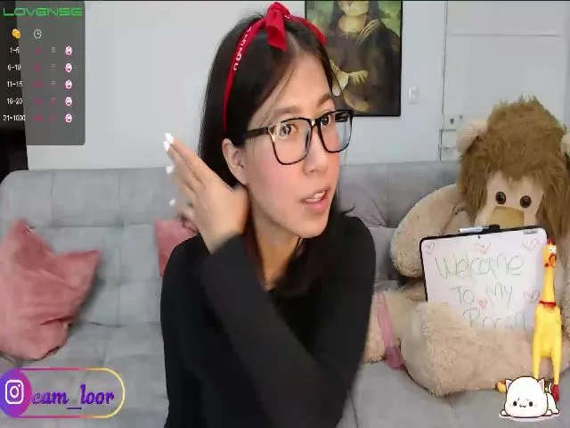 Live sex webcam photo for Loren_w #257409330