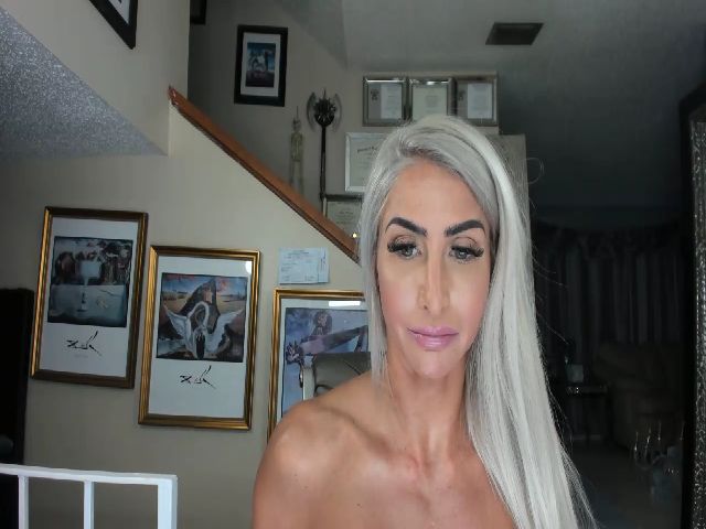 Live sex webcam photo for ADRIANA_FOX #261780003