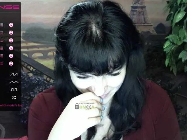 Live sex webcam photo for VredinaVika #247473219