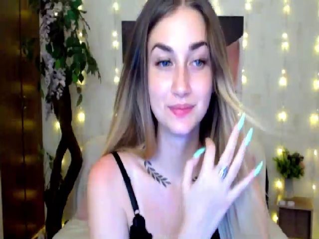 Live sex webcam photo for Lolly__Pop__ #257720670