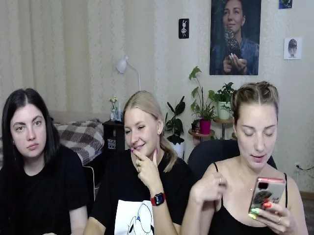 Live sex webcam photo for UrBlack_Kitty #256194653