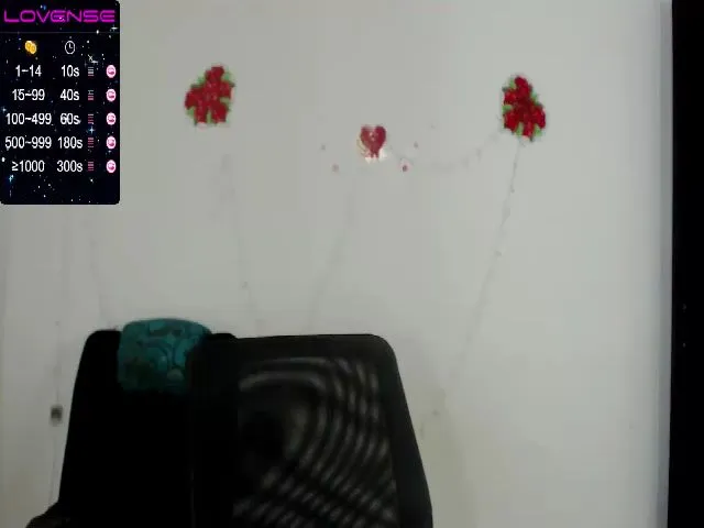 Live sex webcam photo for MikahLatin #259455744