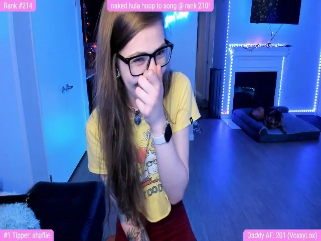 Live sex webcam photo for TheSharkQueen #259859577