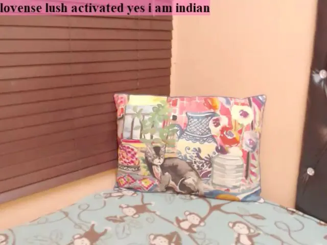 Live sex webcam photo for PARADISEQEEN #260194694