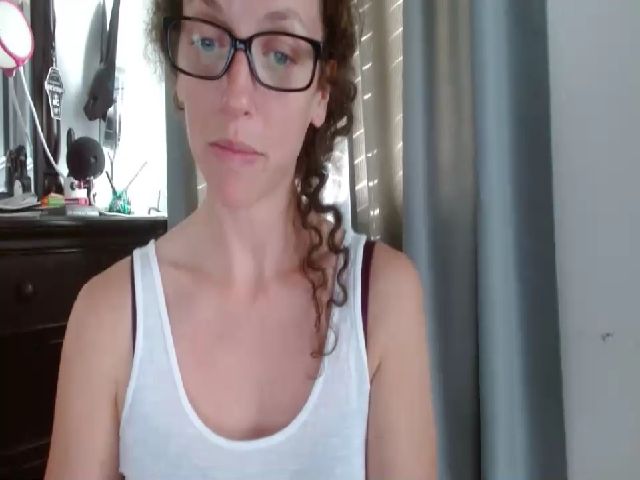 Live sex webcam photo for Sarah_Stark #258642456