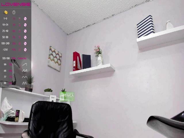 Live sex webcam photo for Lady_hellen #260031943