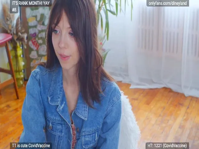 Live sex webcam photo for diney_ #255150057