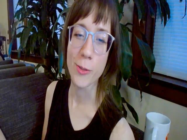 Live sex webcam photo for MinnieMoralia #255202761