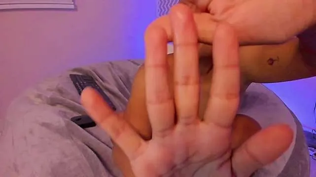 Live sex webcam photo for Jelenai #242692676