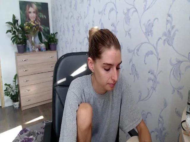 Live sex webcam photo for Springibabby #259128678