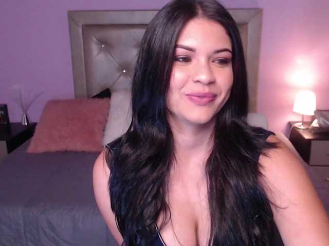 Live sex webcam photo for VeronicaLanz #241313547