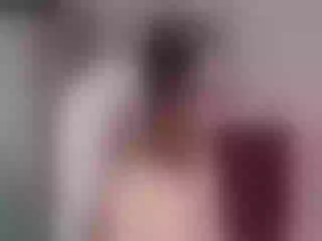 Live sex webcam photo for Sun_kissed1 #258127456