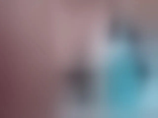 Live sex webcam photo for BeautyEyesXXX #260232879