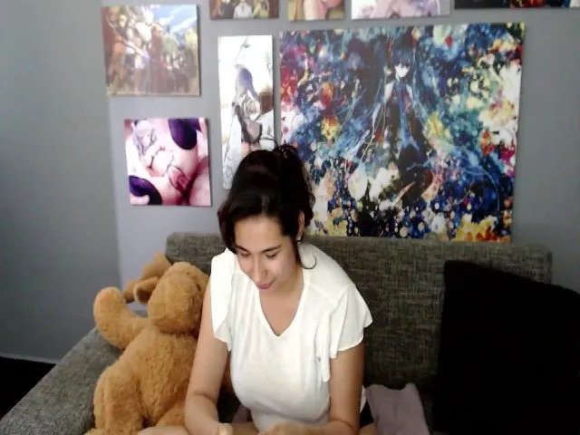 Live sex webcam photo for Jade_leon_ #255434740