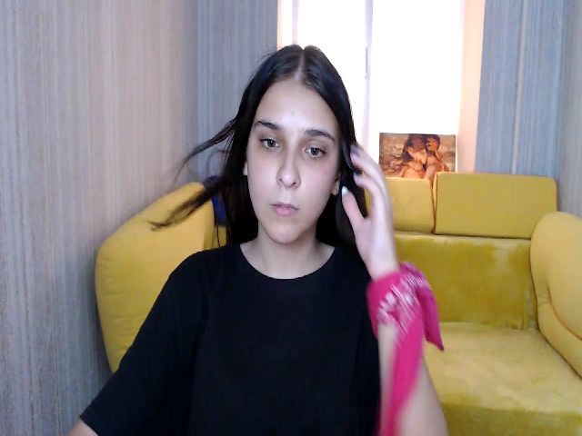 Live sex webcam photo for Areissa #255977058