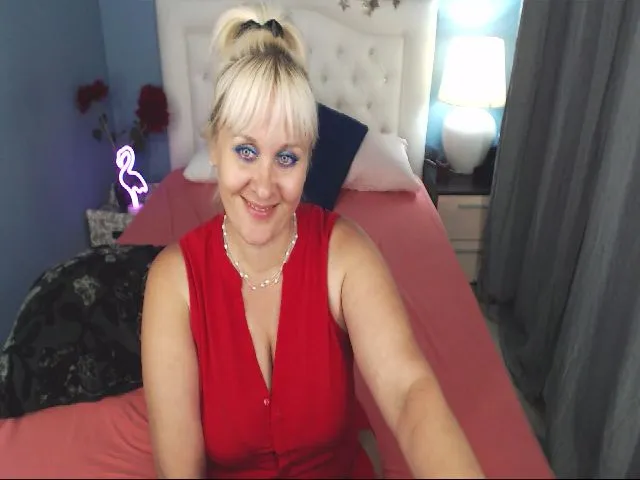 Live sex webcam photo for AVladica #262363192