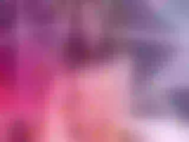 Live sex webcam photo for Sun-kissed1 #241111867