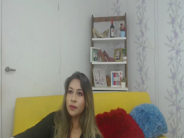 Live sex webcam photo for Biancalu #260435646