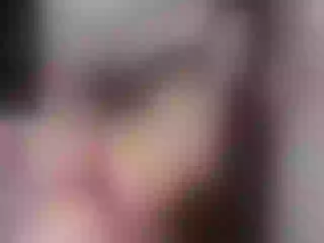 Live sex webcam photo for Noonalatin #260983879