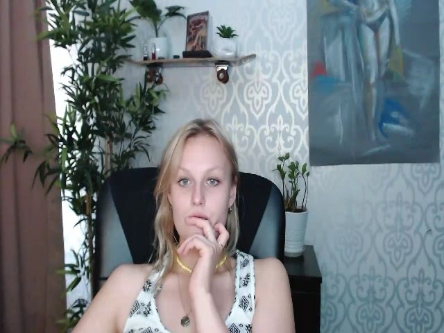 Live sex webcam photo for Dorina_xX #258741311
