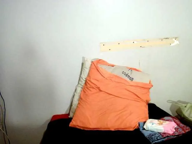Live sex webcam photo for Indiantasha #287986035