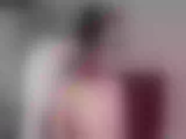 Live sex webcam photo for Sun_kissed1 #259759660