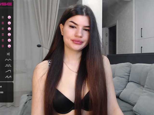 Live sex webcam photo for -MaybeBaby- #241317284