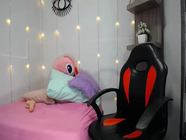 Live sex webcam photo for ETHANJARA #255967594