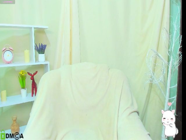 Live sex webcam photo for Gloria_grey_ #256045441