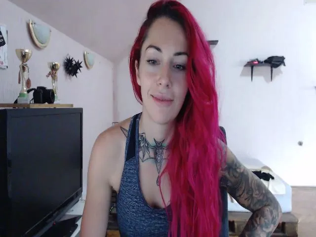 Live sex webcam photo for SweetRacerEl #258628809