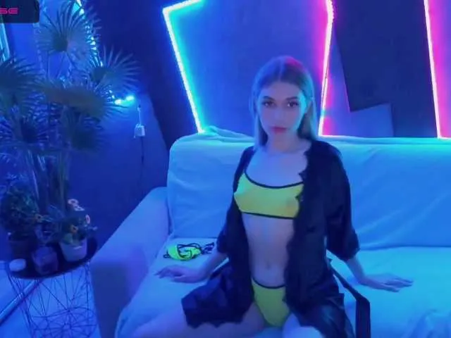 Live sex webcam photo for RapunzelME #244918044