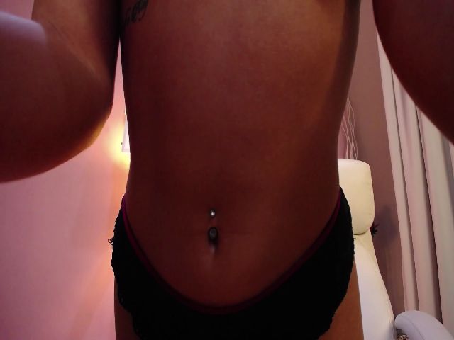 Live sex webcam photo for RaniaVibes #252308789