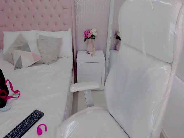 Live sex webcam photo for Eva_adamss #253927577