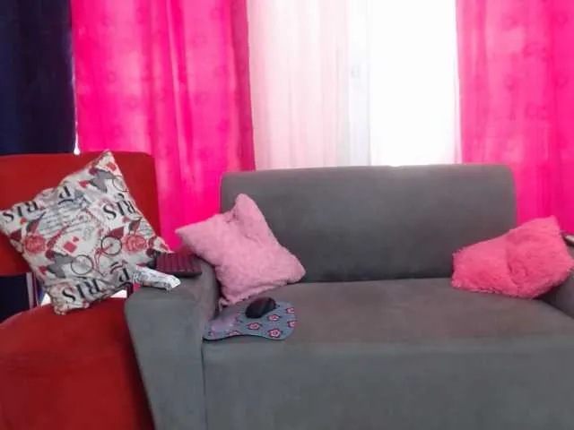 Live sex webcam photo for ladyGgold #256364895