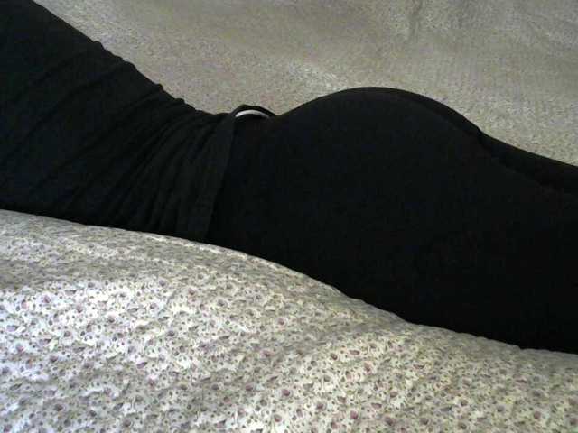 Live sex webcam photo for liZAAAZ #252493394