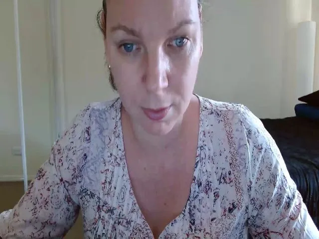 Live sex webcam photo for eva_sirenity #253661825