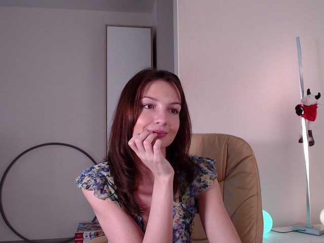 Live sex webcam photo for aliskacomely #241023008