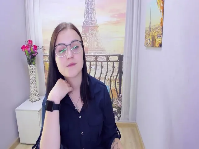 Live sex webcam photo for EvaMild #258955611