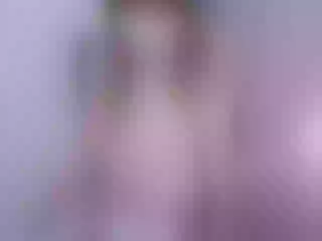 Live sex webcam photo for JessicaLogan #256773794