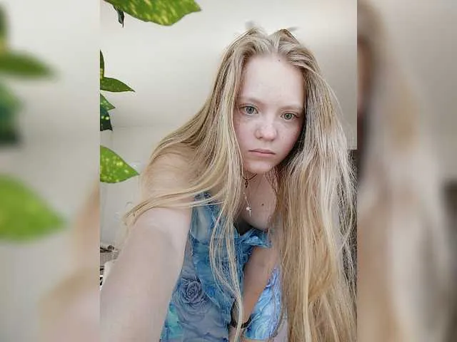 Live sex webcam photo for Marmeladj #258495910