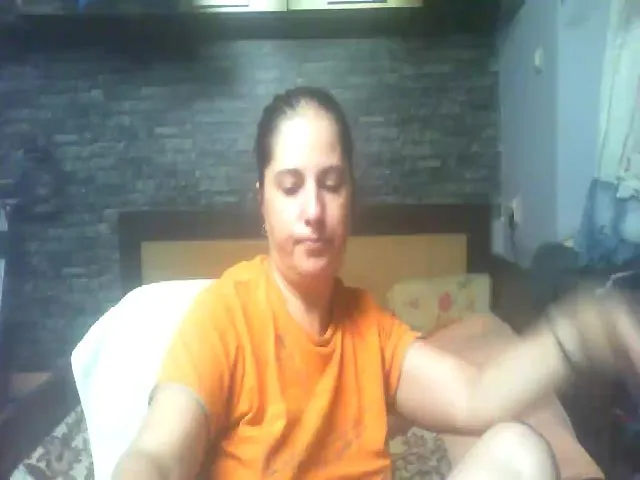 Live sex webcam photo for MGabrielle #259781678