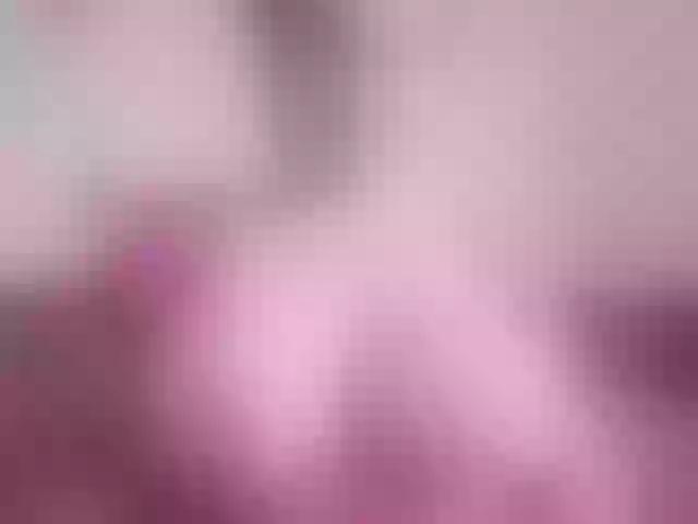 Live sex webcam photo for KinkyMyax #265370819