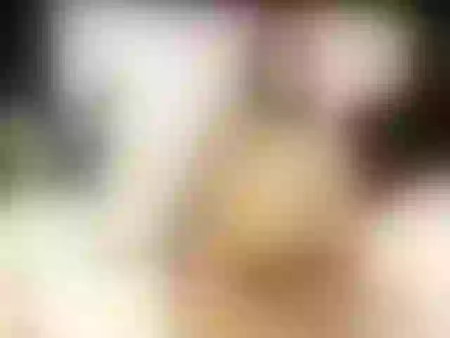 Live sex webcam photo for Chloe_Squirts #253319058