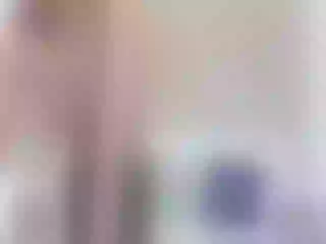 Live sex webcam photo for JulieDalton #258119669