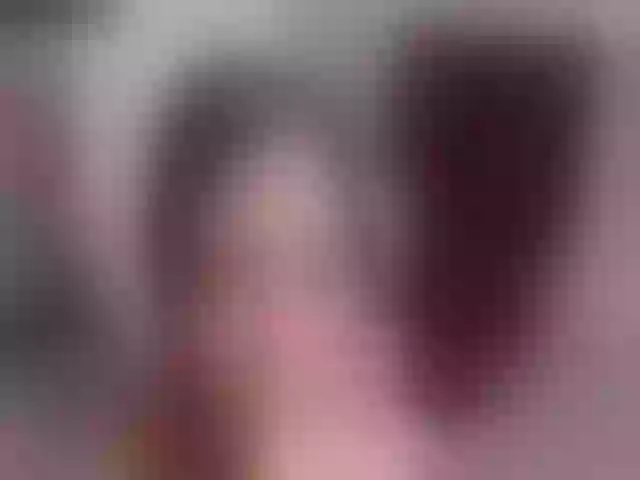 Live sex webcam photo for Sun_kissed1 #260442565