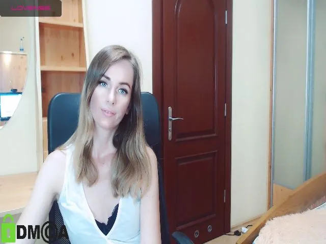Live sex webcam photo for VitaCraft_ #262632881