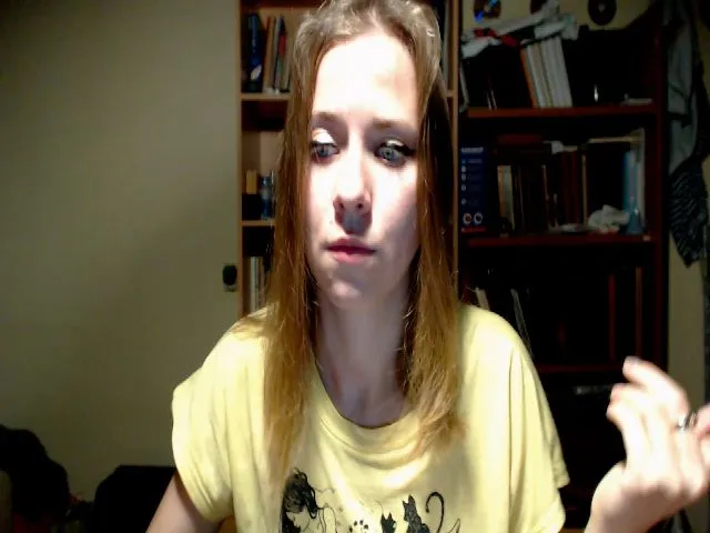 Live sex webcam photo for WinterGoddess #265203188
