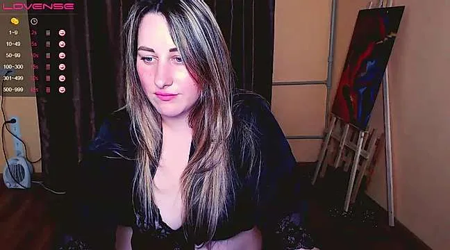 Live sex webcam photo for OliviaMuah_ #252052058