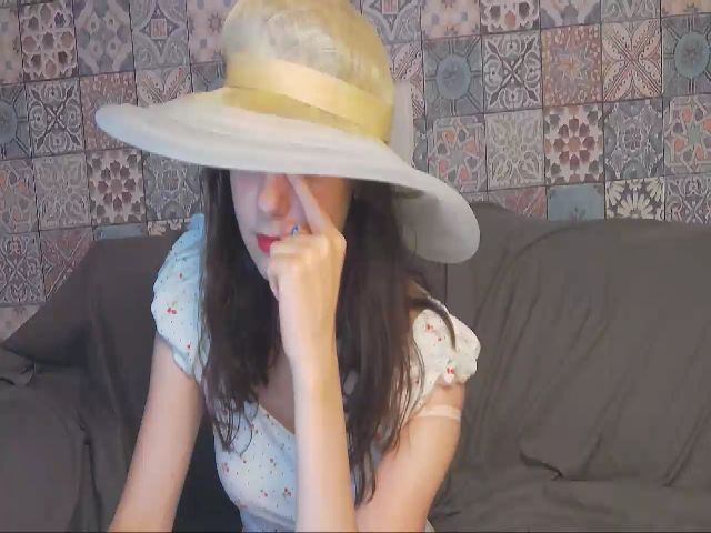 Live sex webcam photo for MissAracely #252268119